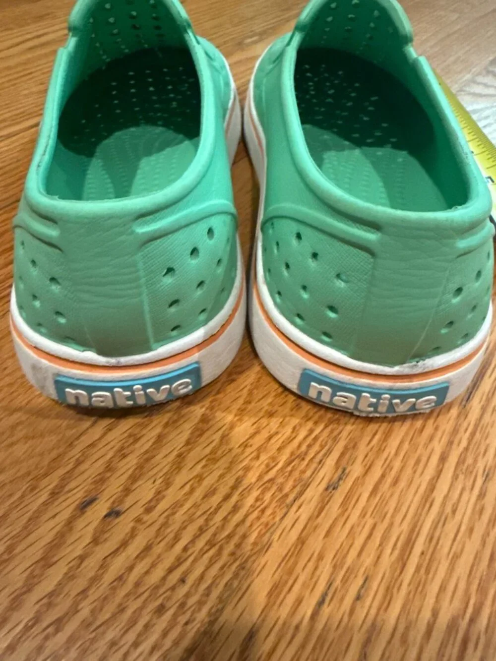 Youth Native Shoes (Candy Green J4)
